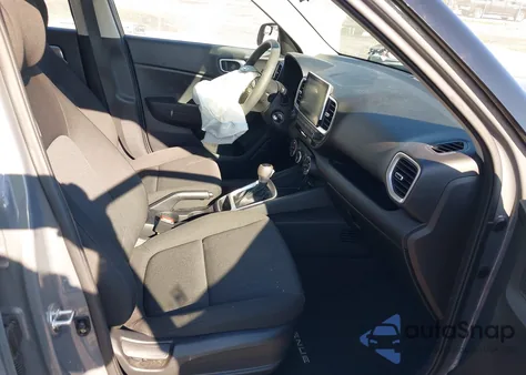 2021 Hyundai Venue Se из США, поврежденный, VIN KMHRB8A32MU088715